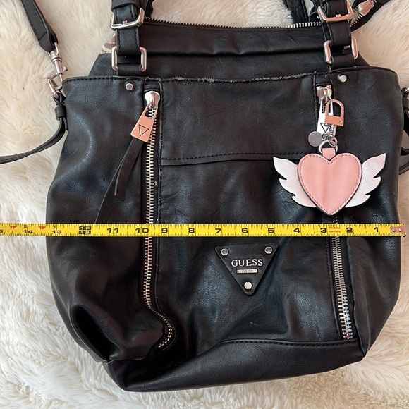 Guess Black Satchel Purse With Bonus Guess Winged Heart Bag Charm / Key Ring ๐ - Picture 12 of 12